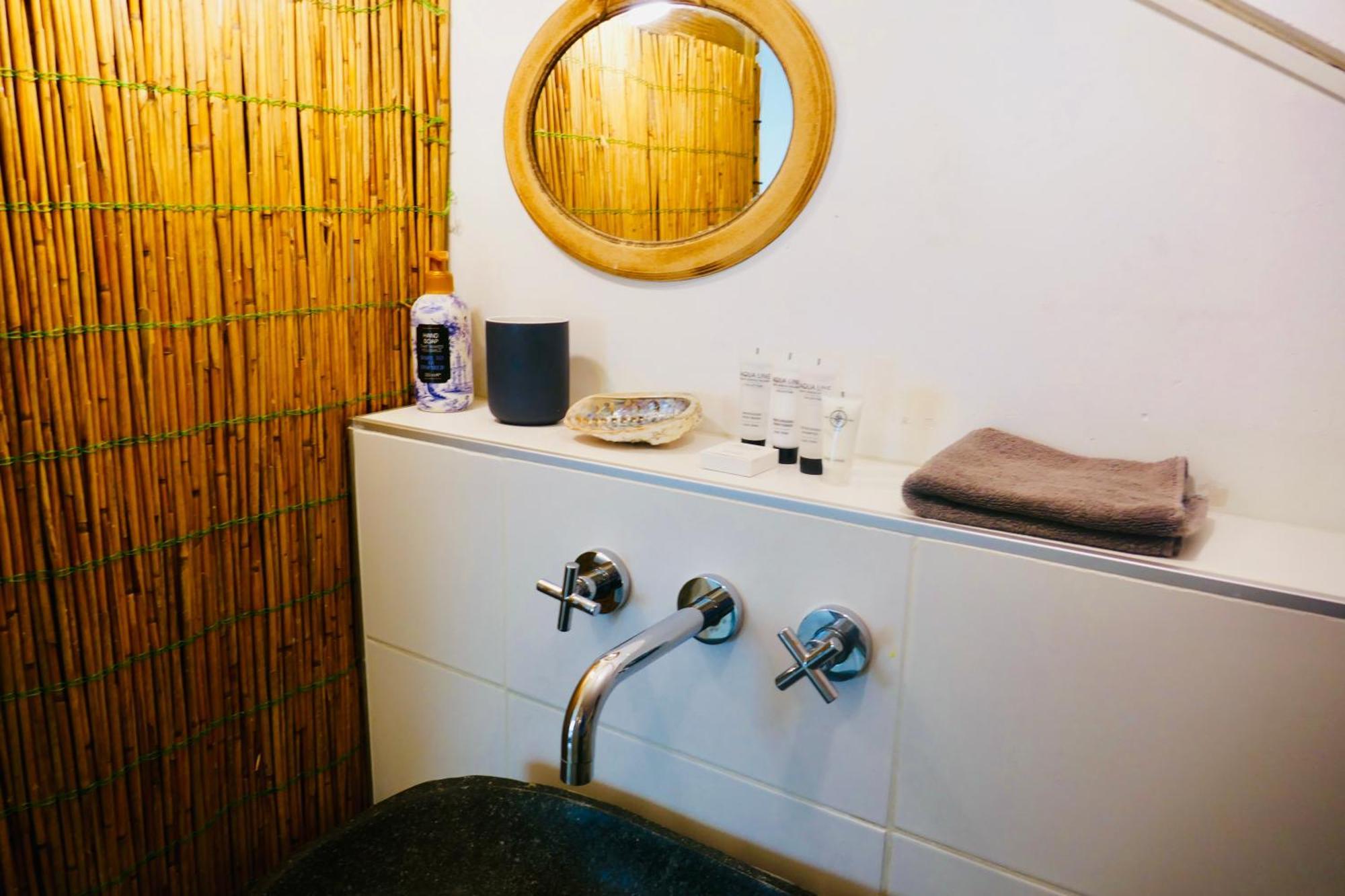 Silver Moon Bed&Breakfast Voorschoten Exterior foto